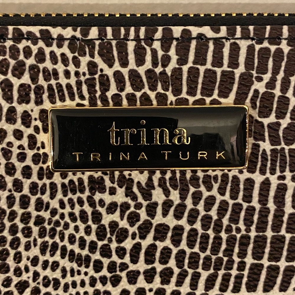Women’s NWT Trina Turk Wallet - Picture 2 of 7